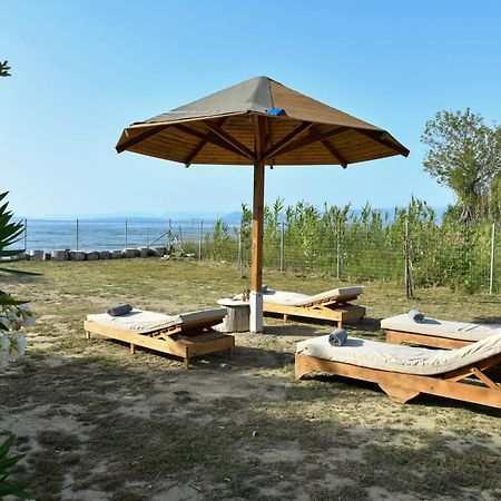 Willa Vasilikis Sea House Lefkimmi  Zewnętrze zdjęcie