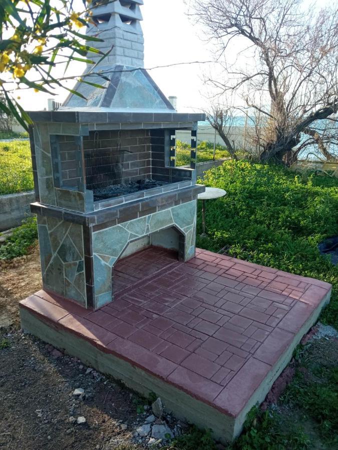 Willa Vasilikis Sea House Lefkimmi  Zewnętrze zdjęcie